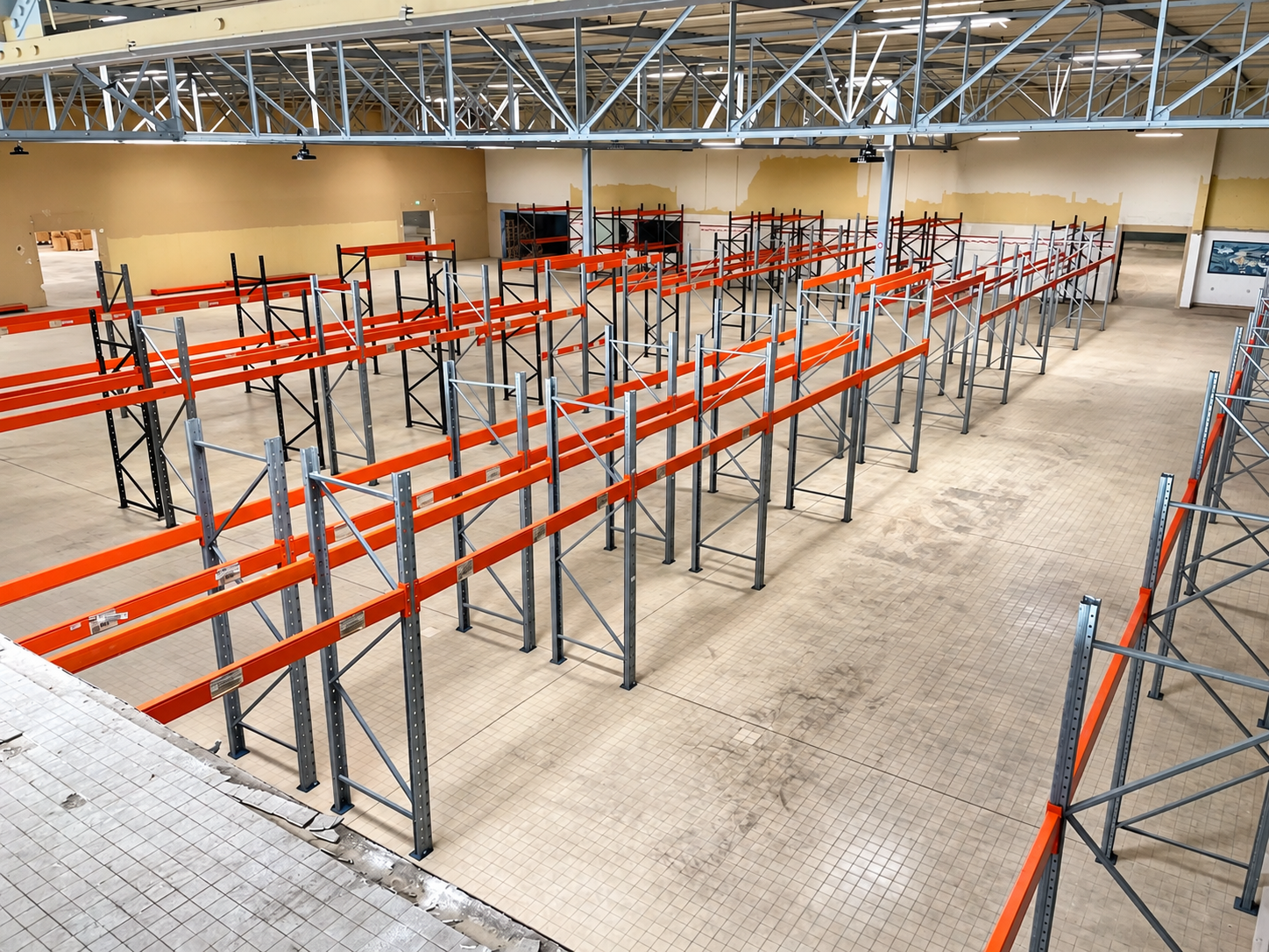 Entrepôt professionnel de stockage à Romilly-sur-Seine