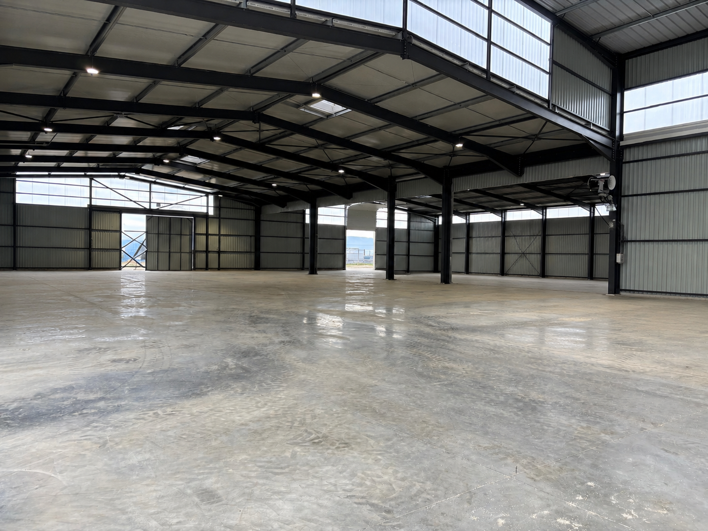 Entrepôt de stockage 1250 m² à Valence Nord, Drôme, proche A7